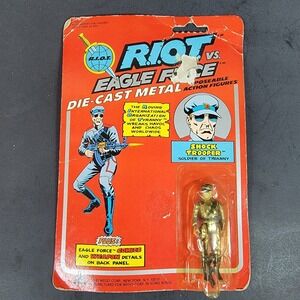Mego Eagle Force Shock Trooper Soldier MOC 1981‎ Diecast Riot